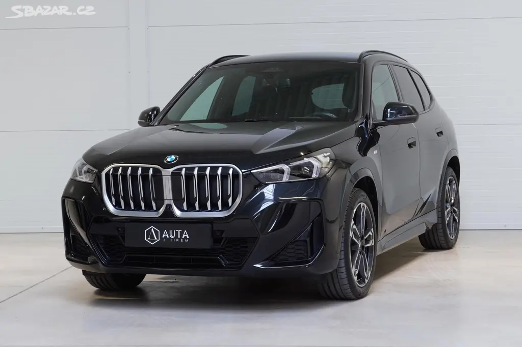 BMW X1, X-Drive23d,M-Paket,DPH,PAMĚTI